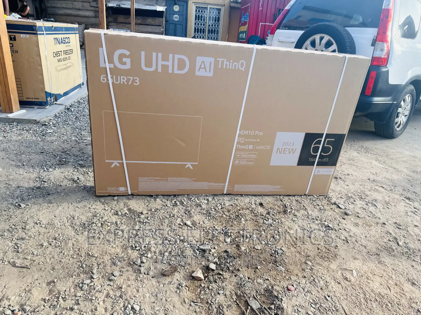 Where Clarity Meets Grandeur UHD Smart Lg 65”UR730