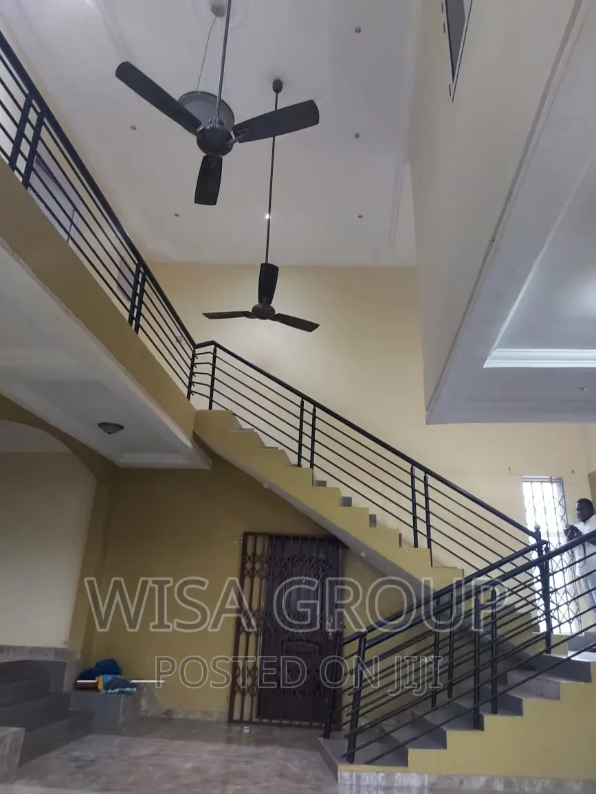 6bdrm Duplex in Wisa Groups, Accra Metropolitan for sale