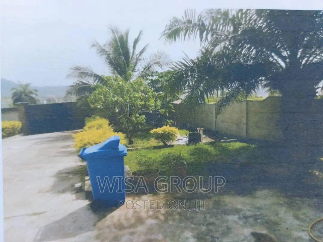 6bdrm Duplex in Wisa Groups, Accra Metropolitan for sale