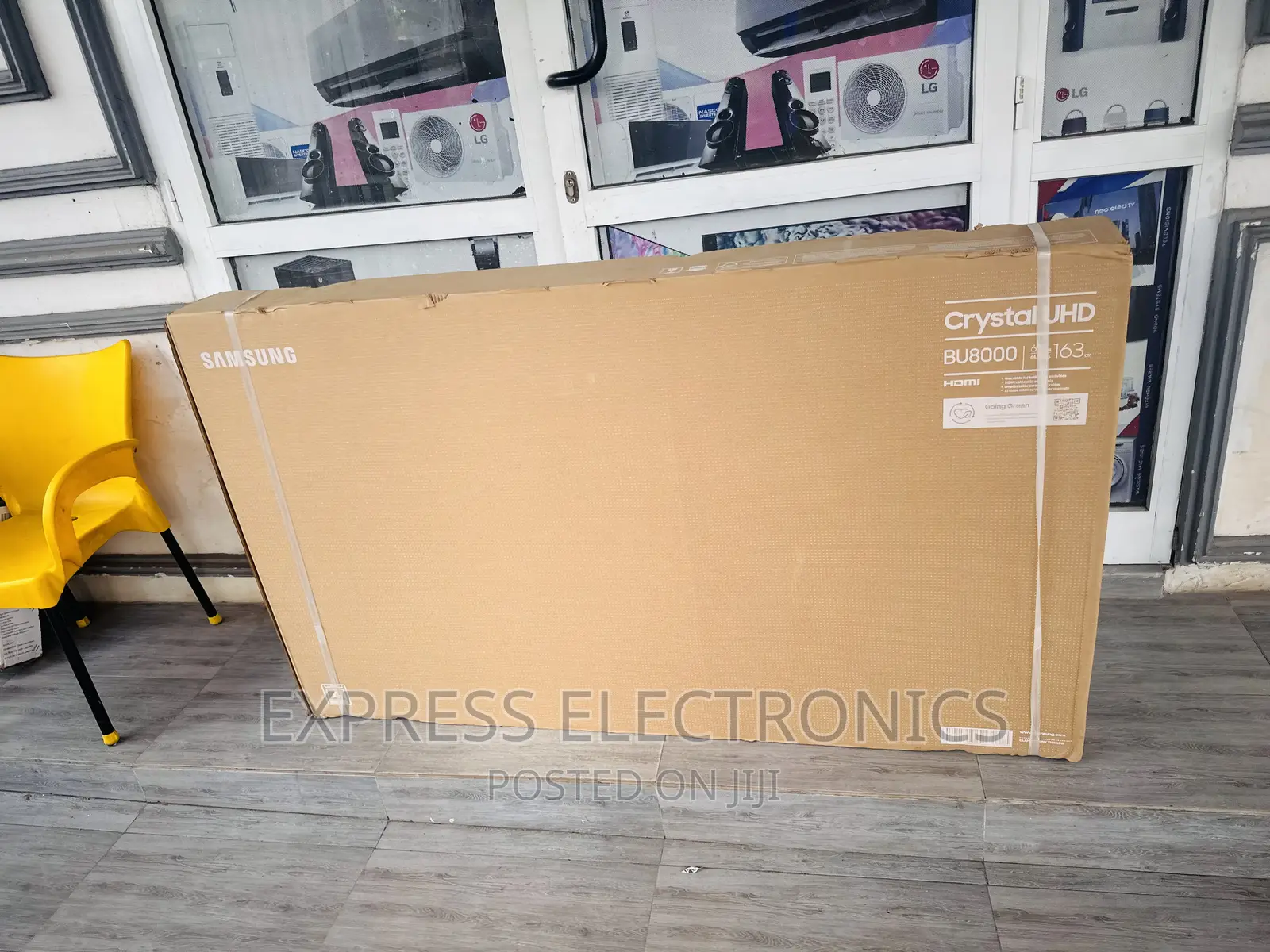 Samsung UHD Smart 65”Bu8000 Crystal Processor Slim Tv