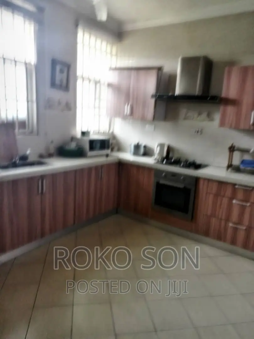 4bdrm Duplex in Dr Roko, West Legon for rent