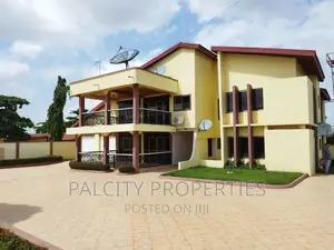 5bdrm House in Paraku Estate, Kumasi Metropolitan for rent