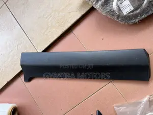 CRV 2012-2016 Door Molding