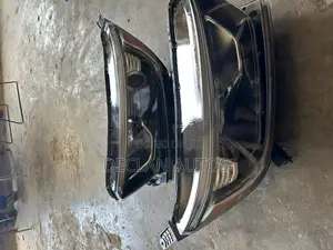 Honda CR-V 2017 - 2022 Headlamp