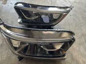 Honda CR-V 2017 - 2022 Headlamp