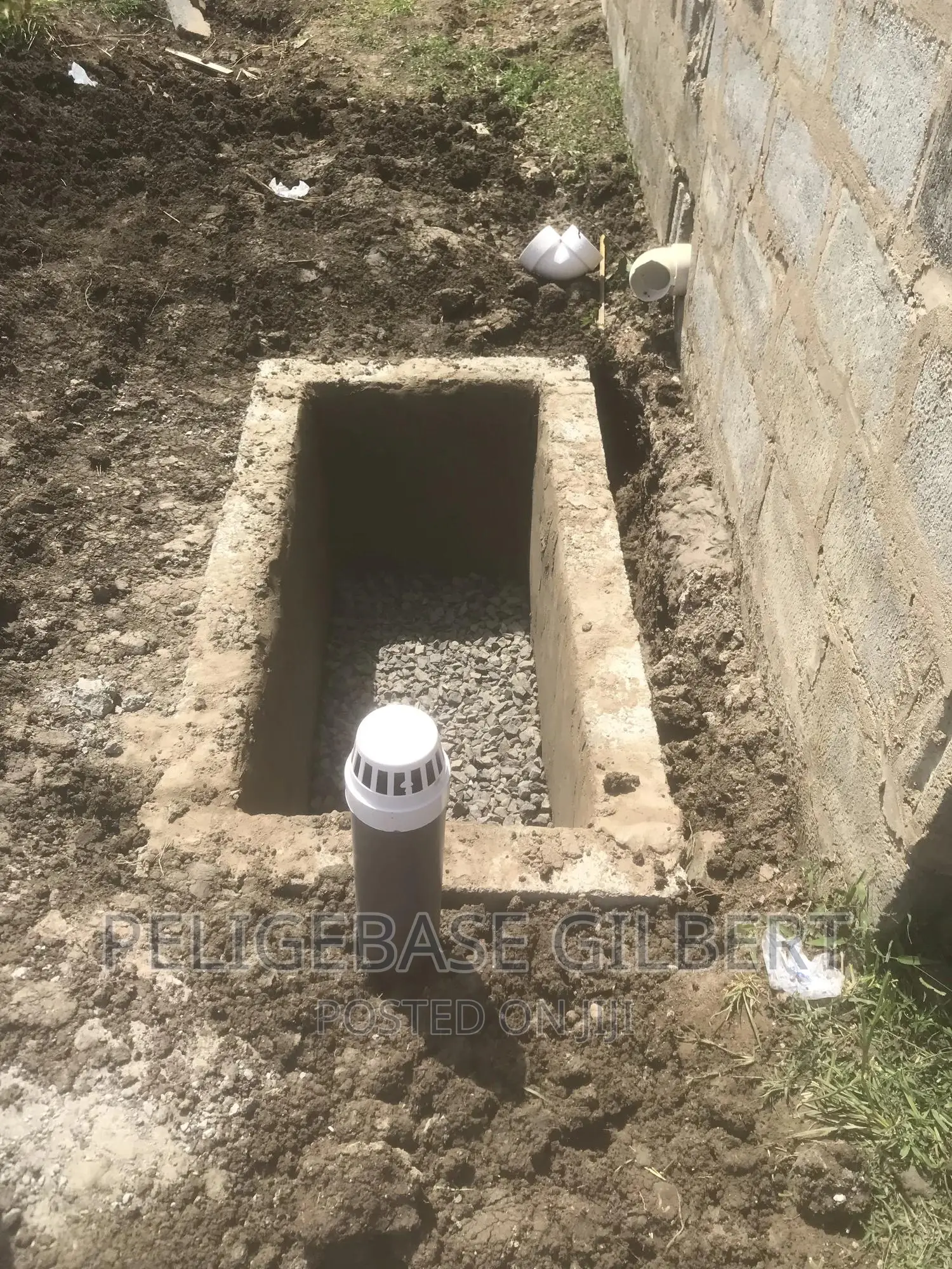 Modern Toilet (Bio-Digester