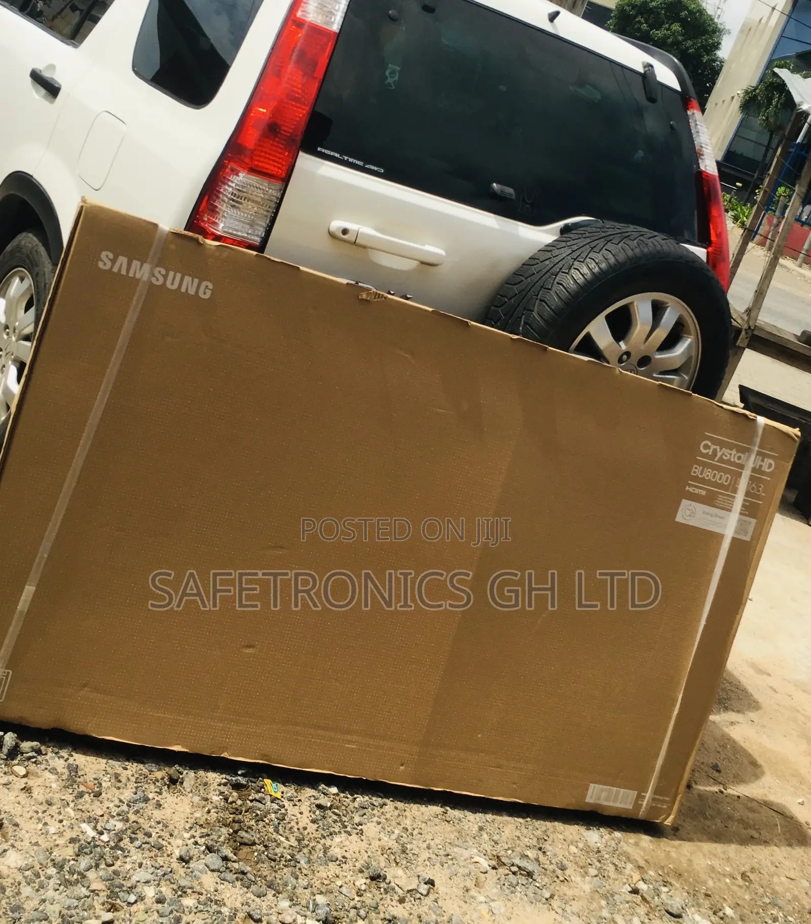 Black Glossy LED Samsung Smart UHD 65 Inches BU80 Tv