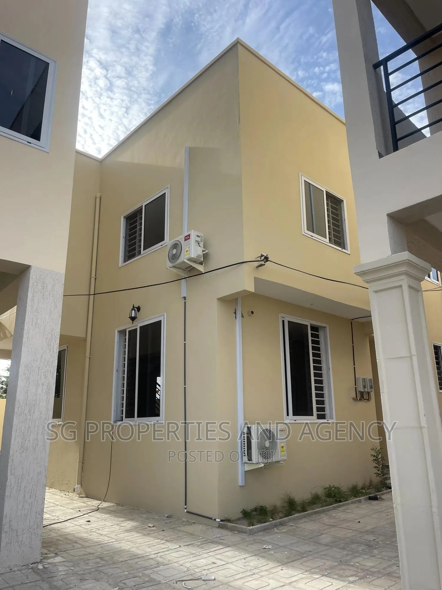 2bdrm Apartment in Lashibi, Spintex for rent