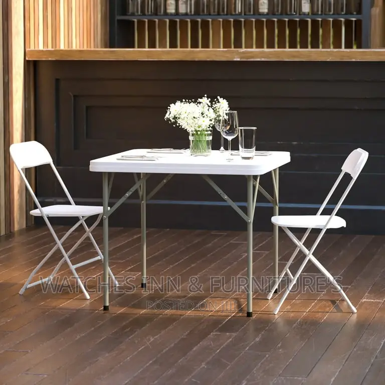 Quality Foldable 4 Seater Table With 4 Chairs