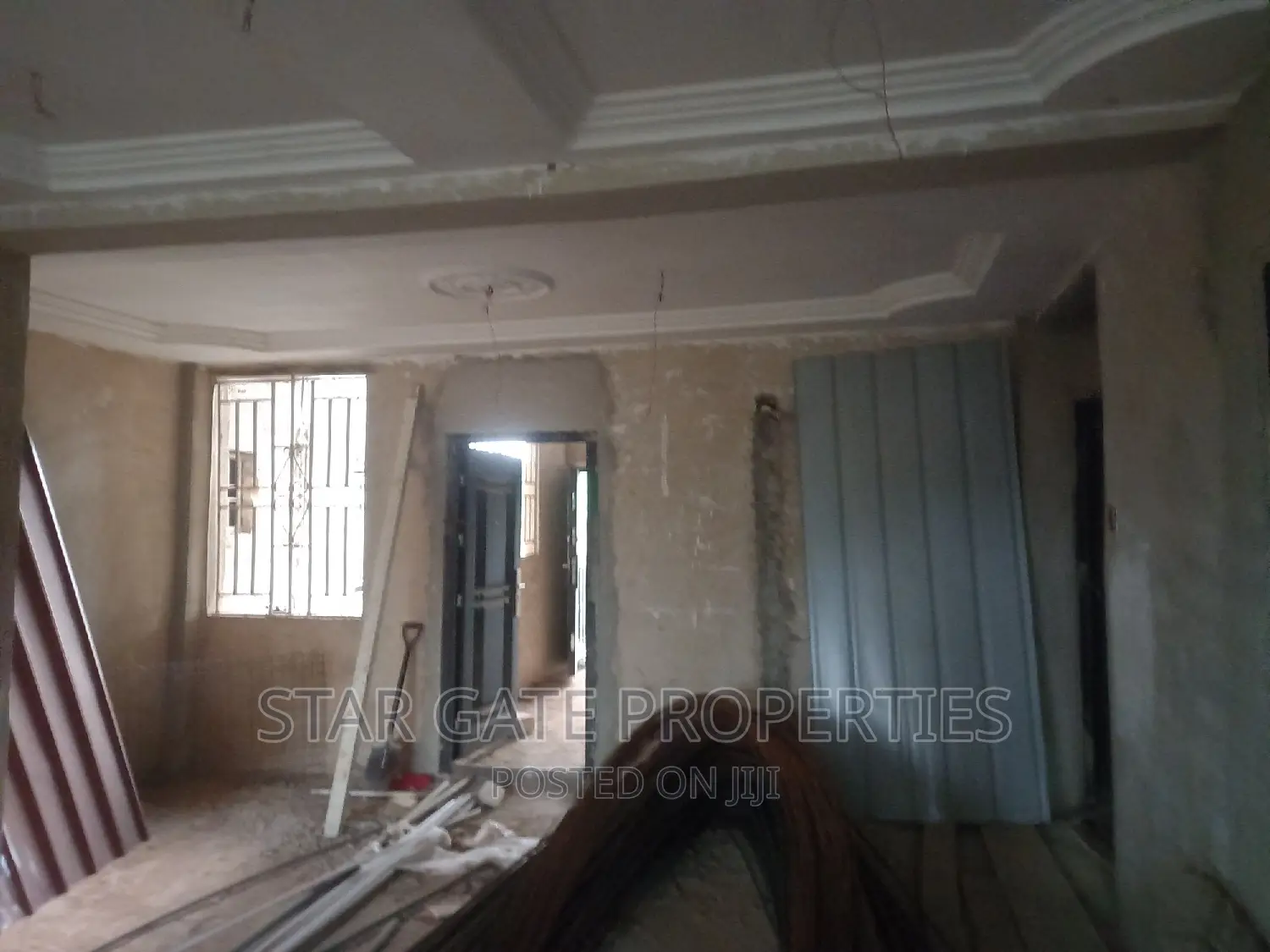 10bdrm House in Star Gate Properties, Kumasi Metropolitan for sale