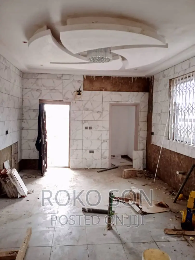 4bdrm Duplex in Dr Roko, Dome for sale
