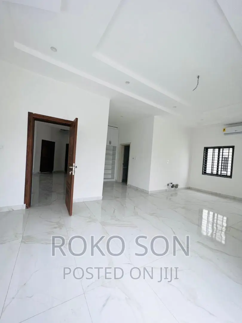 4bdrm Duplex in Dr Roko, East Legon for sale