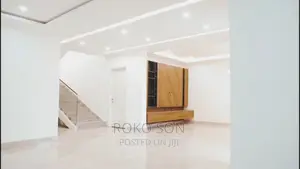 4bdrm Duplex in Dr Roko, Labone for sale
