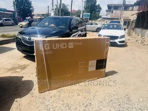 Flawless Slim UHD Smart LG Screen  70”UR730