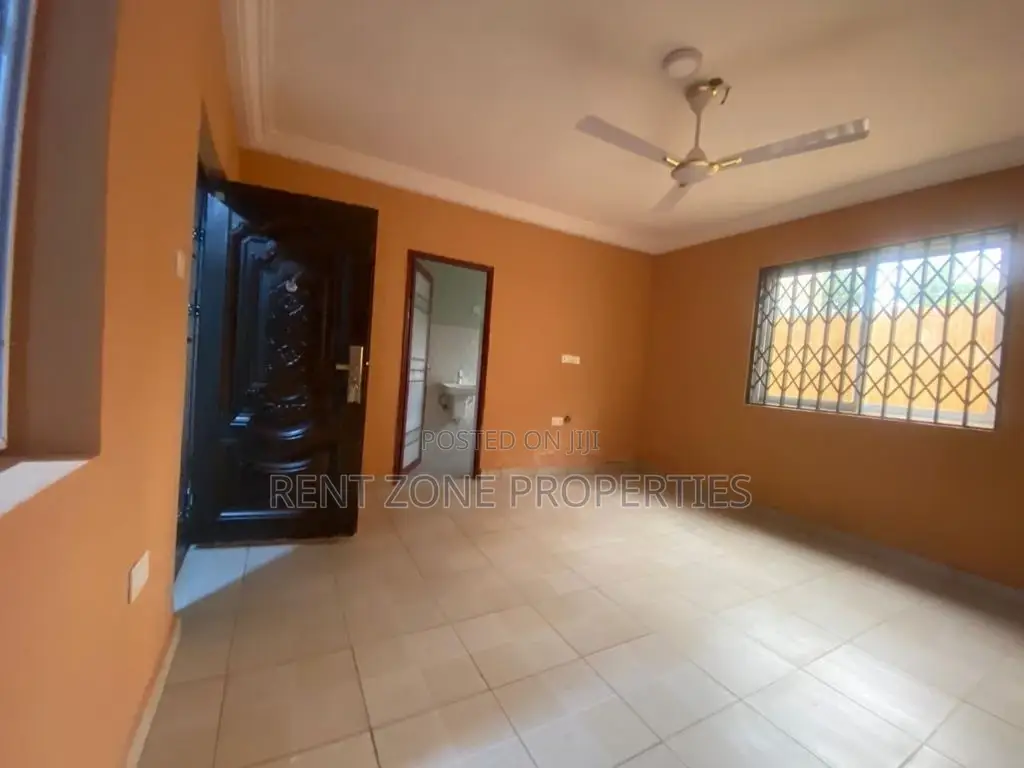 3bdrm Apartment in Ofankor for rent