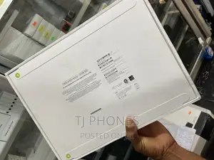 New Apple MacBook Pro 2023 M3 14-Inch 18GB Apple M3 Pro SSD 512GB