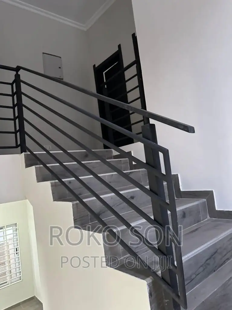 3bdrm Duplex in Dr Roko, Accra Metropolitan for rent