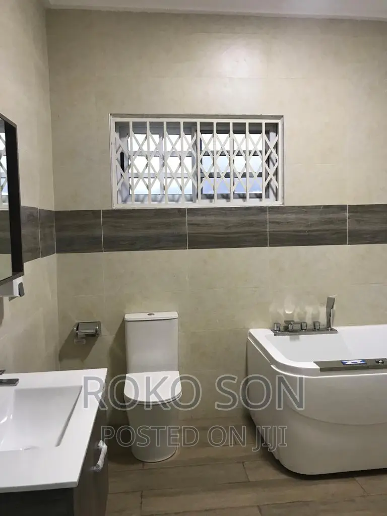 4bdrm Duplex in Dr Roko, Haatso for rent