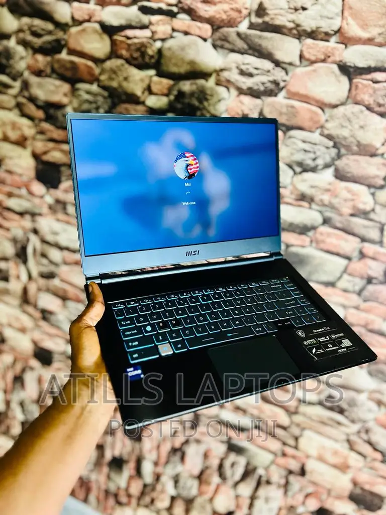 Laptop MSI Stealth GS77 16GB Intel Core I7 SSD 1T