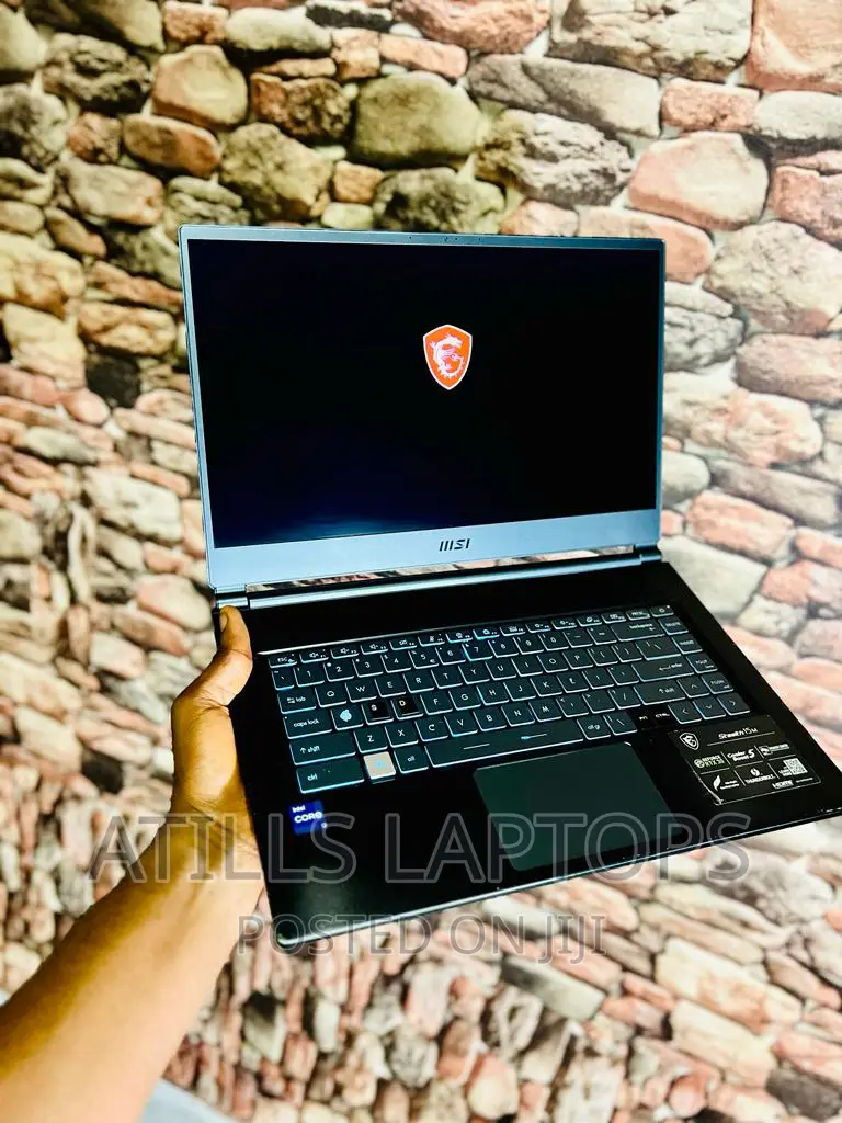 Laptop MSI Stealth GS77 16GB Intel Core I7 SSD 1T