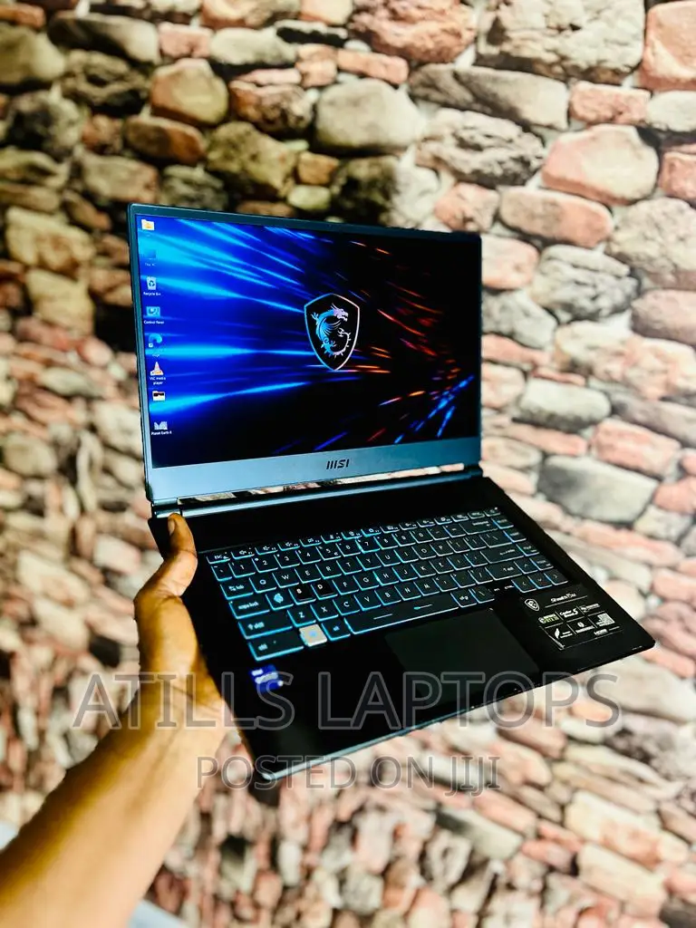 Laptop MSI Stealth GS77 16GB Intel Core I7 SSD 1T