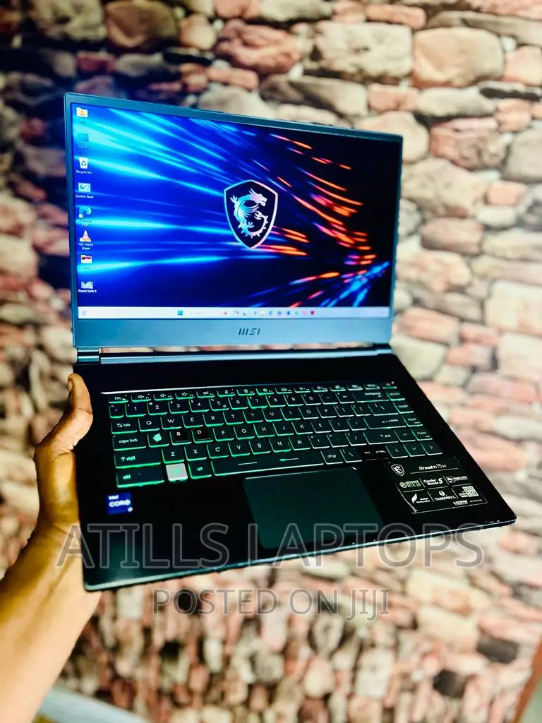Laptop MSI Stealth GS77 16GB Intel Core I7 SSD 1T