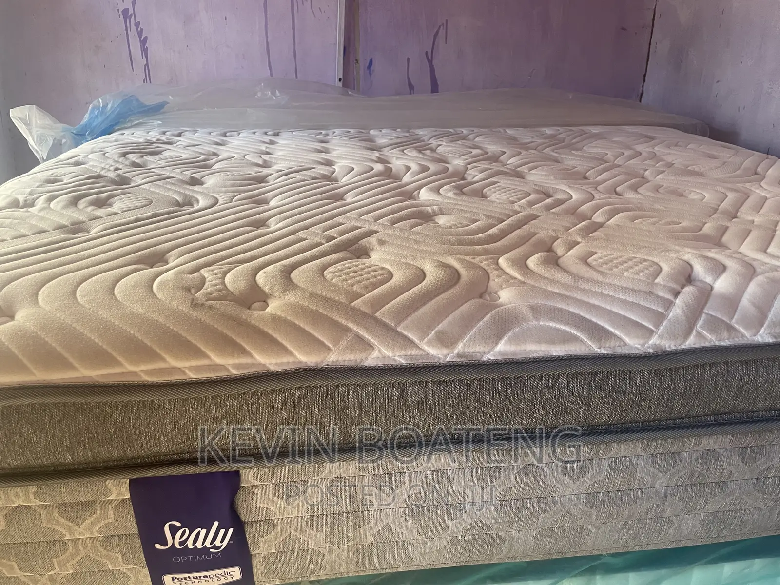 Sealy Posturepedic Mattresses(King) 76/80 14inches