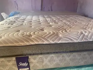 Sealy Posturepedic Mattresses(King) 76/80 14inches