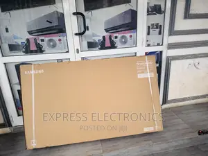 Wide Ultra UHD Smart Samsung 65”Bu8000 Tv