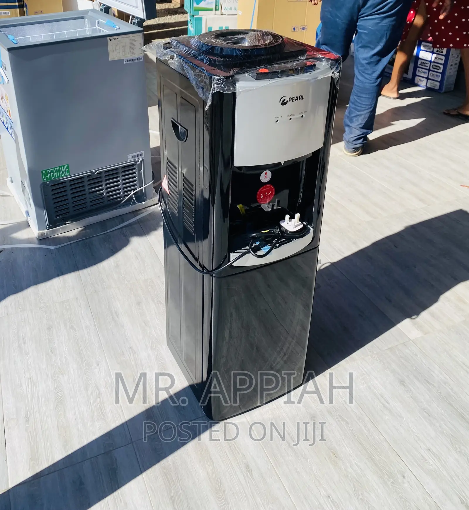 Super Quality Pearl PWD-2008 FSL Electric Water Dispenser.
