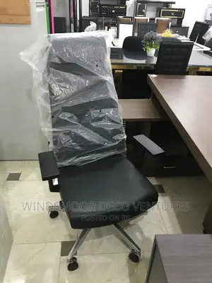 Photo - Swivel Chair