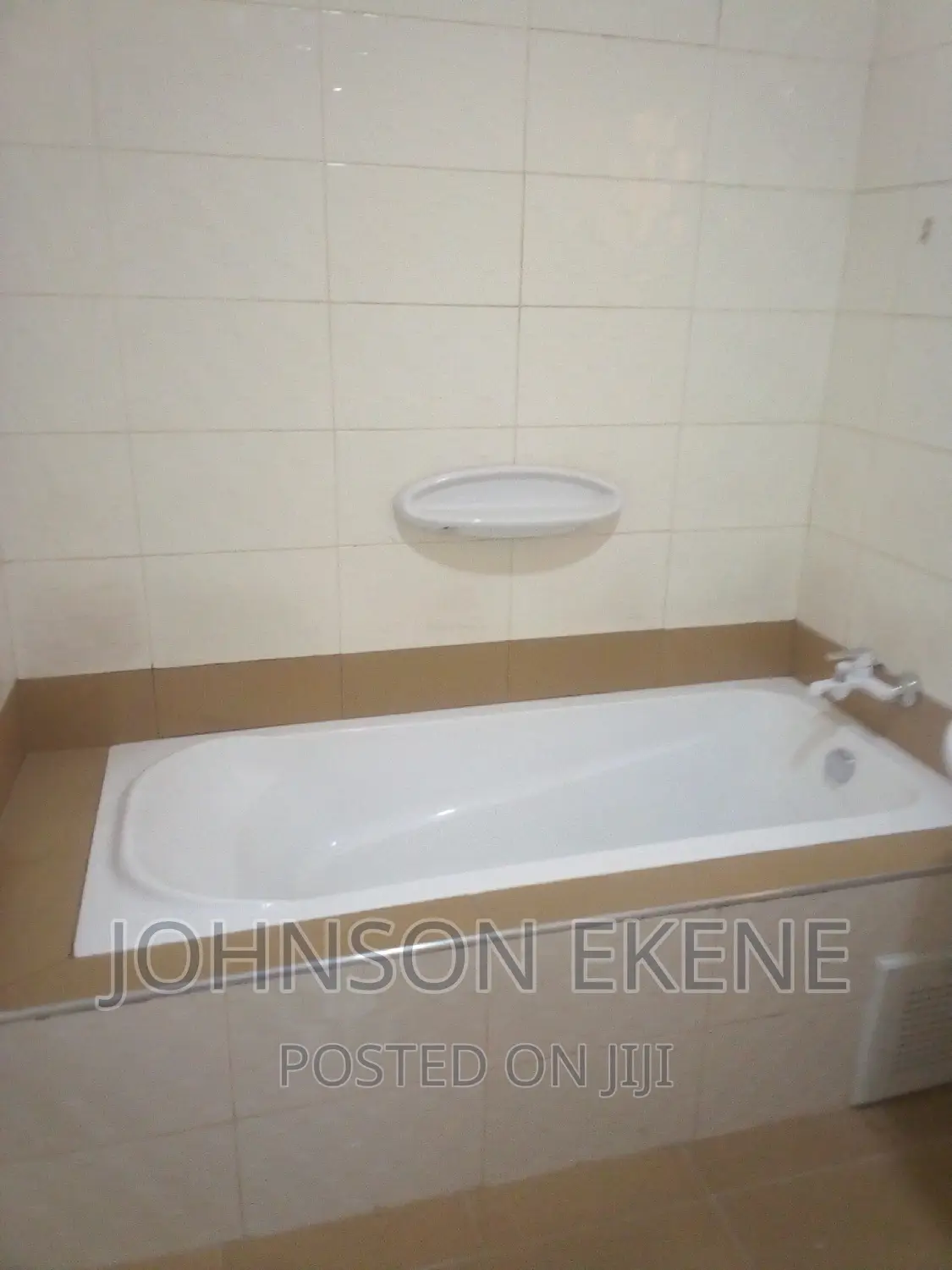 4bdrm Duplex in East Legon for sale