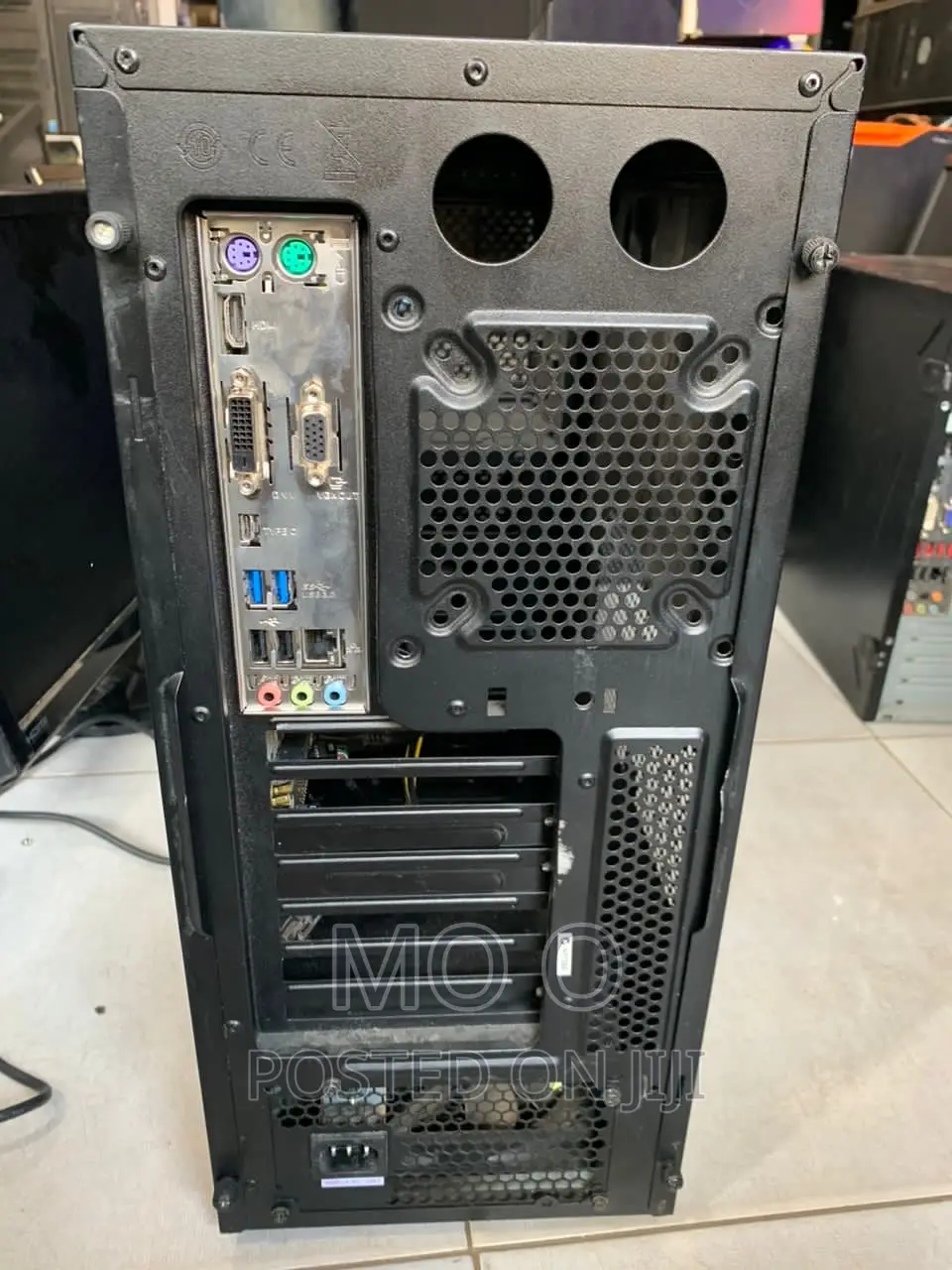 Desktop Computer Asus 16GB Intel Core I7 SSD 256GB