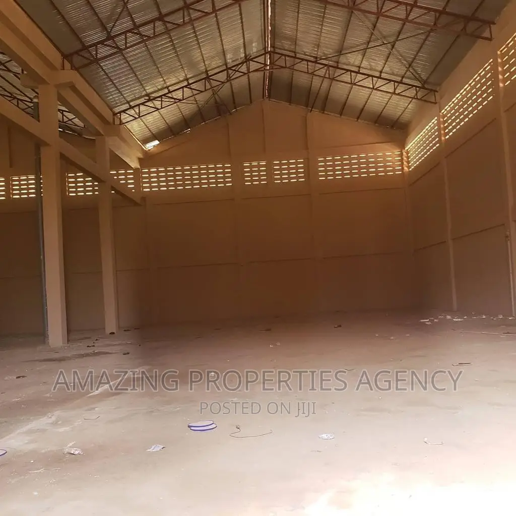 5000sqm Warehouse for Rent at Spintex