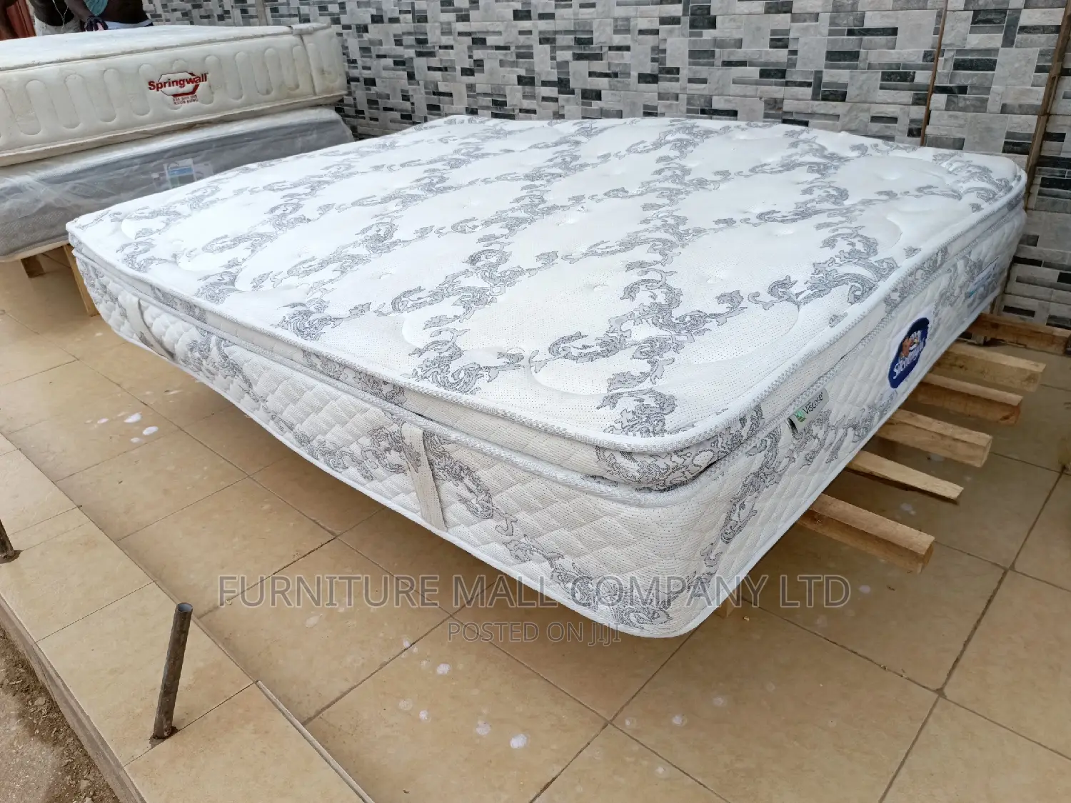 Sweet Queen Mattress. Furniture Mall. Free Delivery