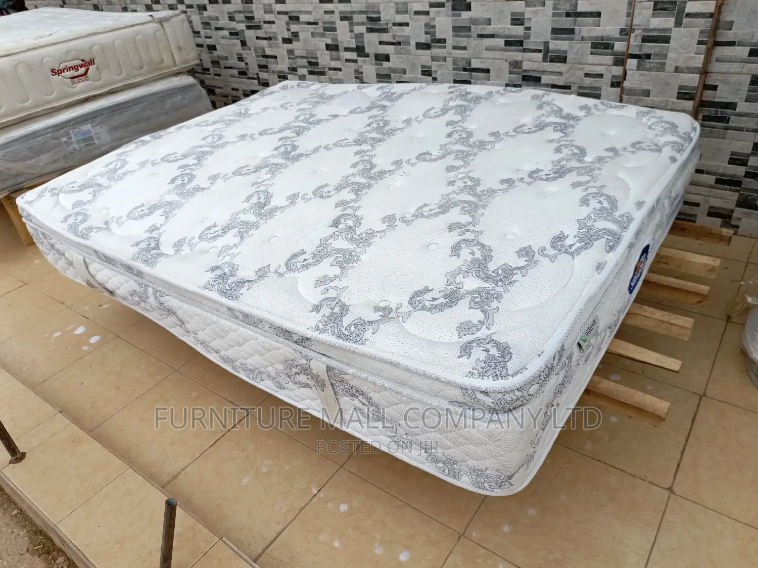 Sweet Queen Mattress. Furniture Mall. Free Delivery