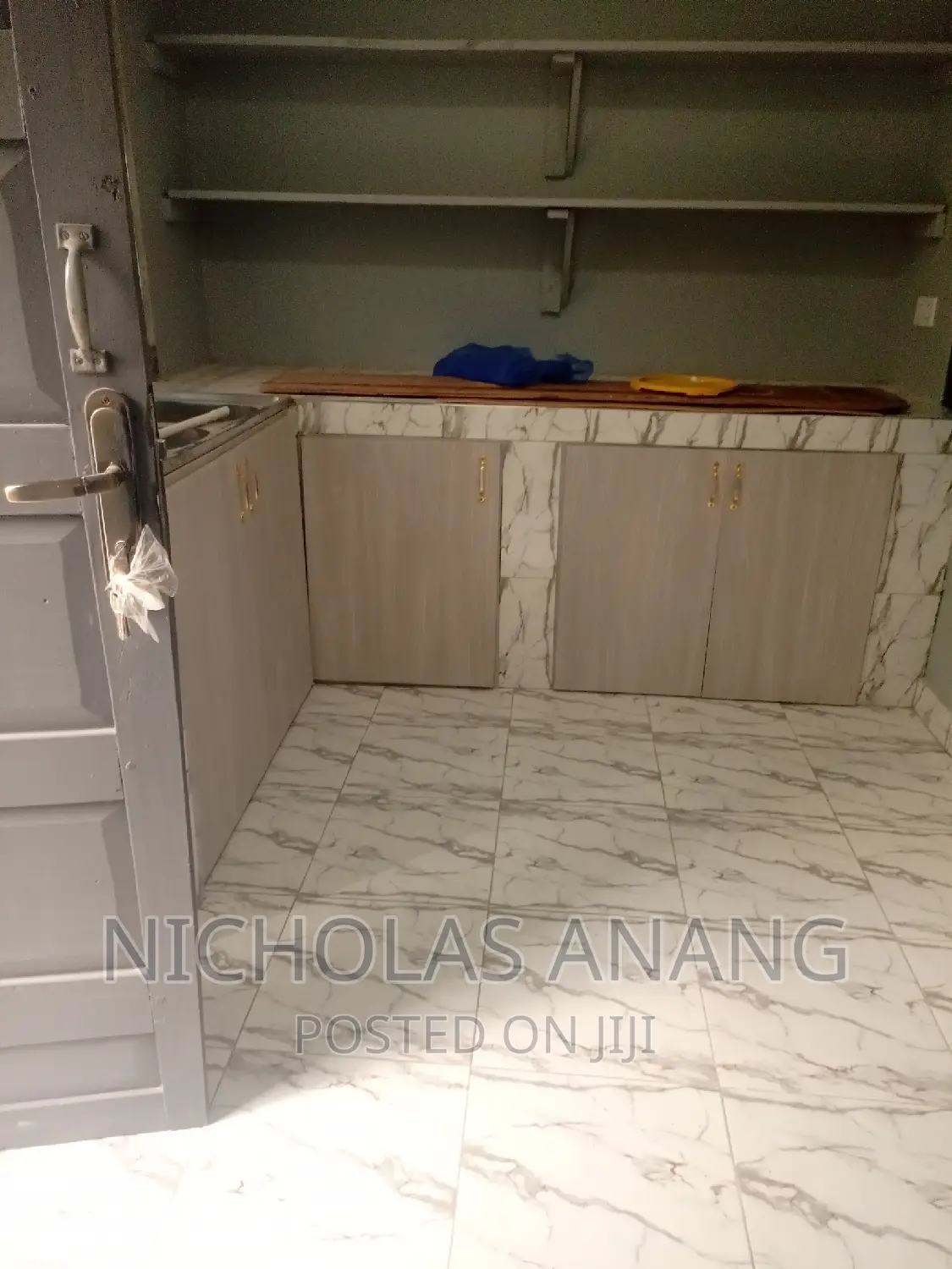 1bdrm Apartment in Dorns Properties, New Town for rent