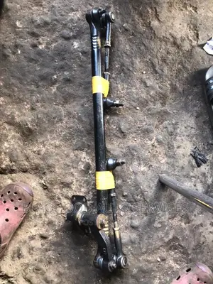 Hardbody COMPLETE Home Used TYRE ROD and IDLER ARM Available