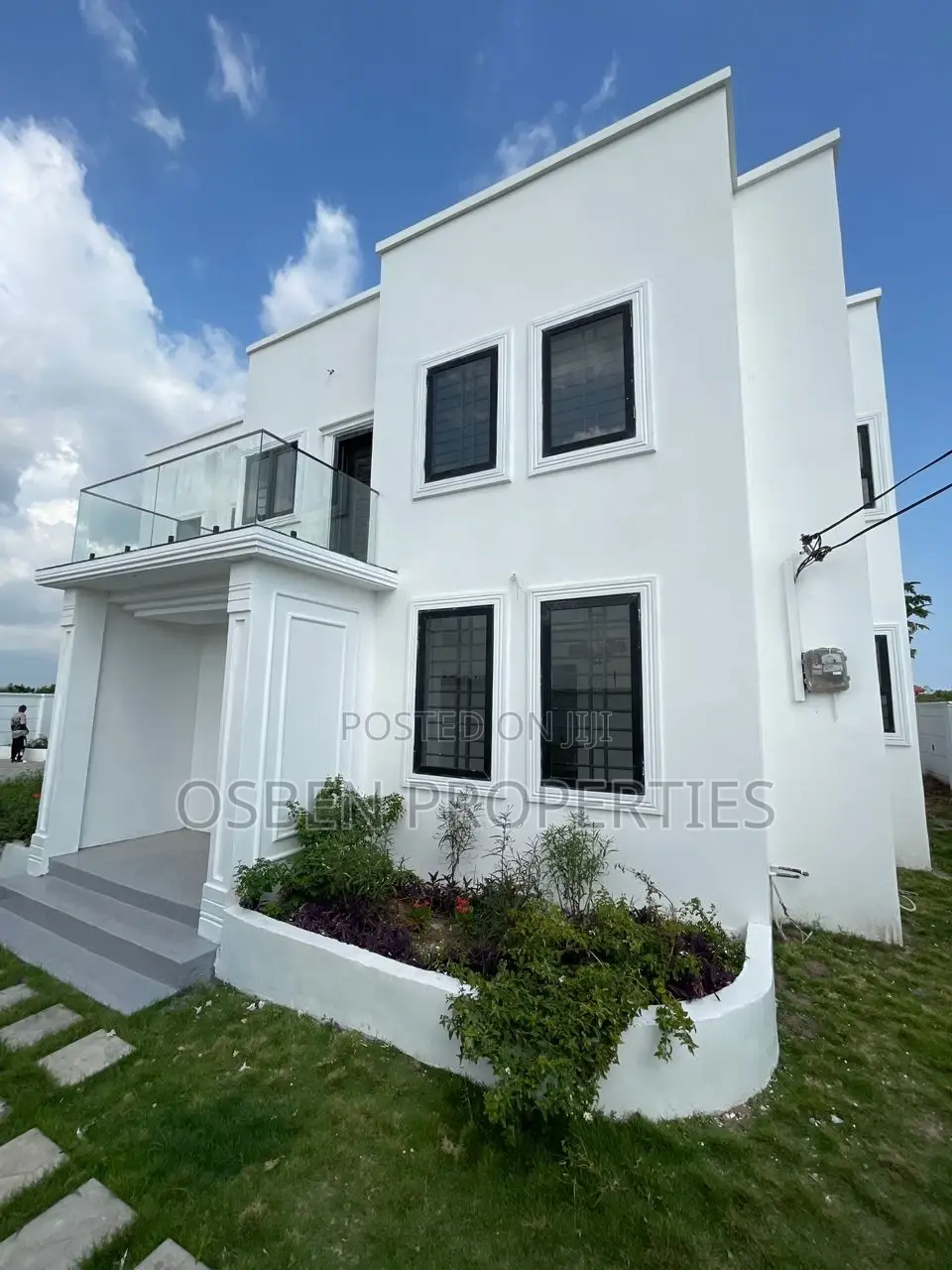 Furnished 5bdrm Duplex in Pleasant Properties, East Legon for sale