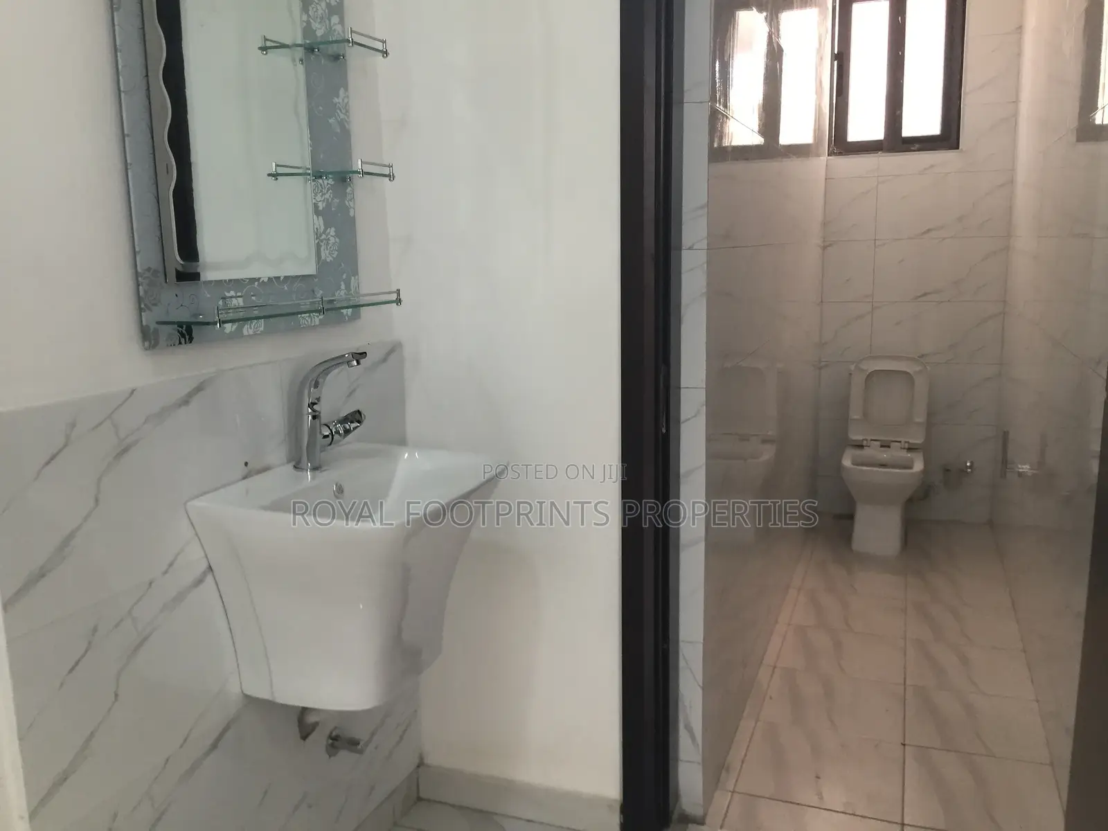 4bdrm Mansion in Royal Footprints, East Legon for sale