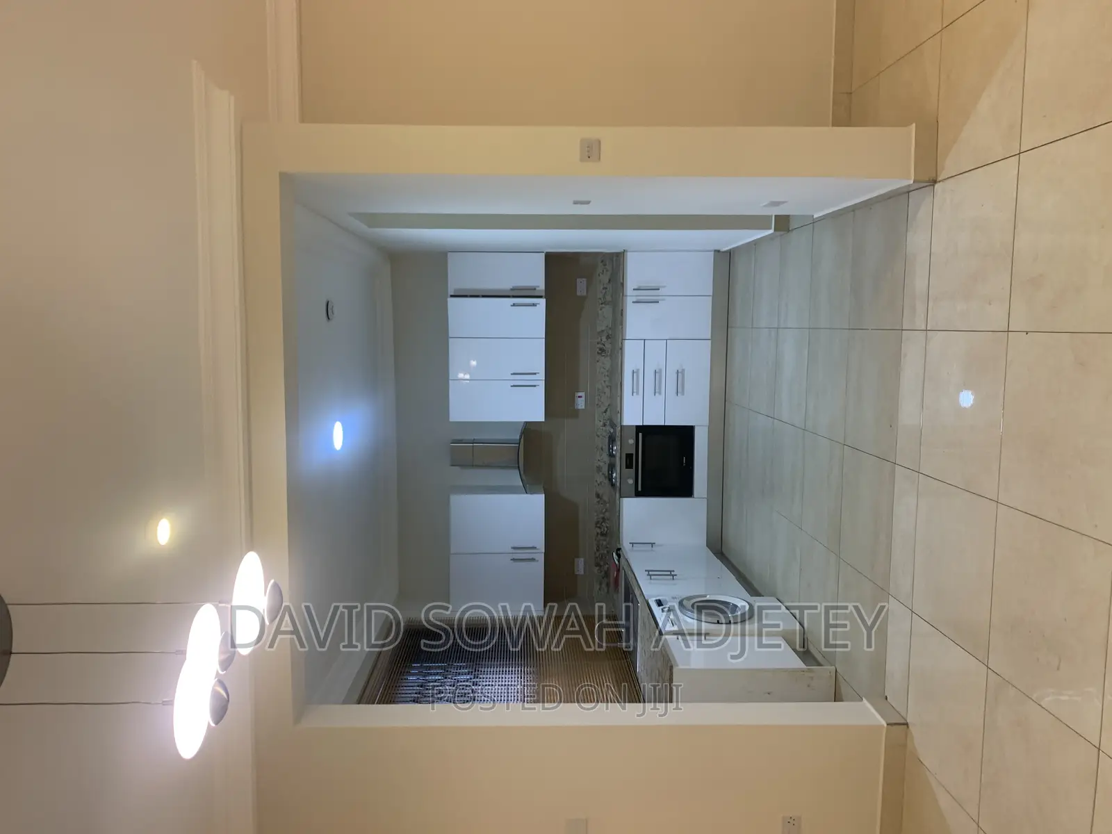 2bdrm Apartment in Palace Mall, Airport Residential Area for rent