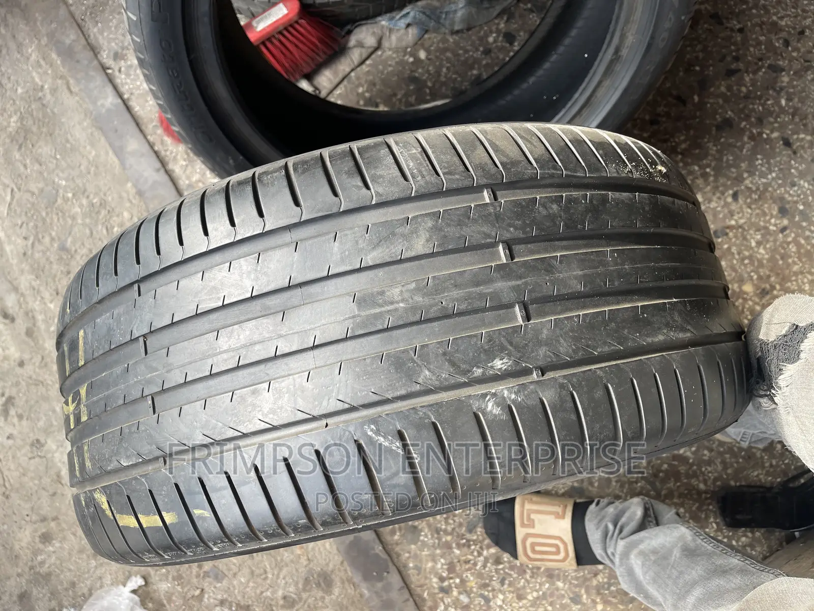 Mercedes- Benz Car Tyres