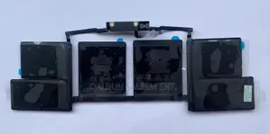 Apple A1820 / A1707 Macbook Pro Late 2016 Mid 2017