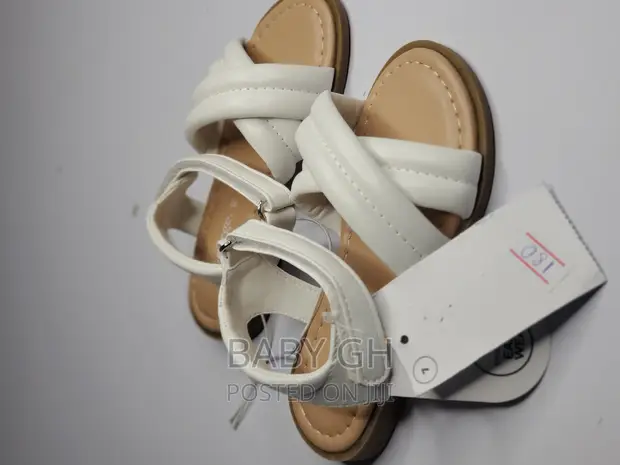 George Brown Sandals With White Crossed Top in Tema Metropolitan