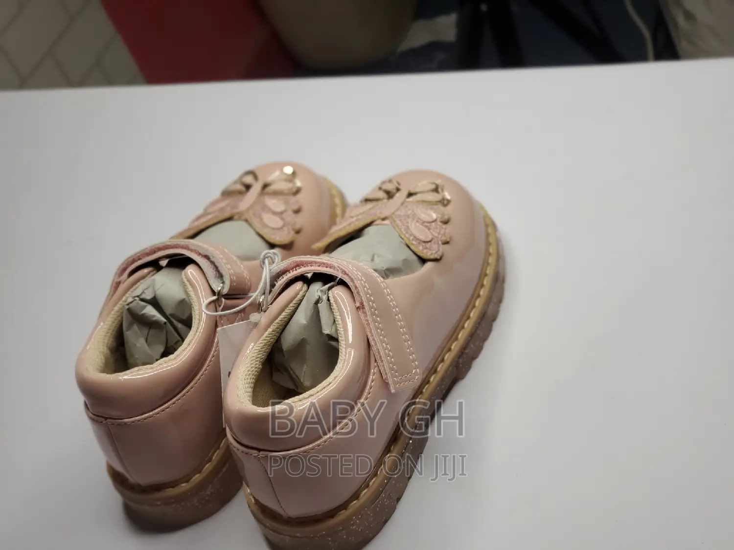 George Peach Butterfly Design Girls Shoe With Velcro