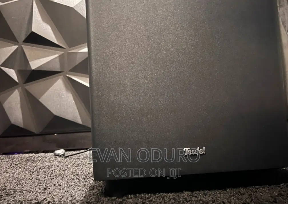 Powerful Tueful Active Woofer for Sounds System Hometheater