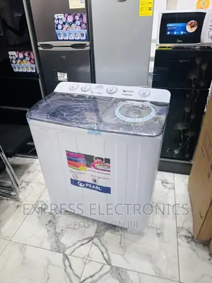Powerful 12kg Topload Washing Machine Pearl White.