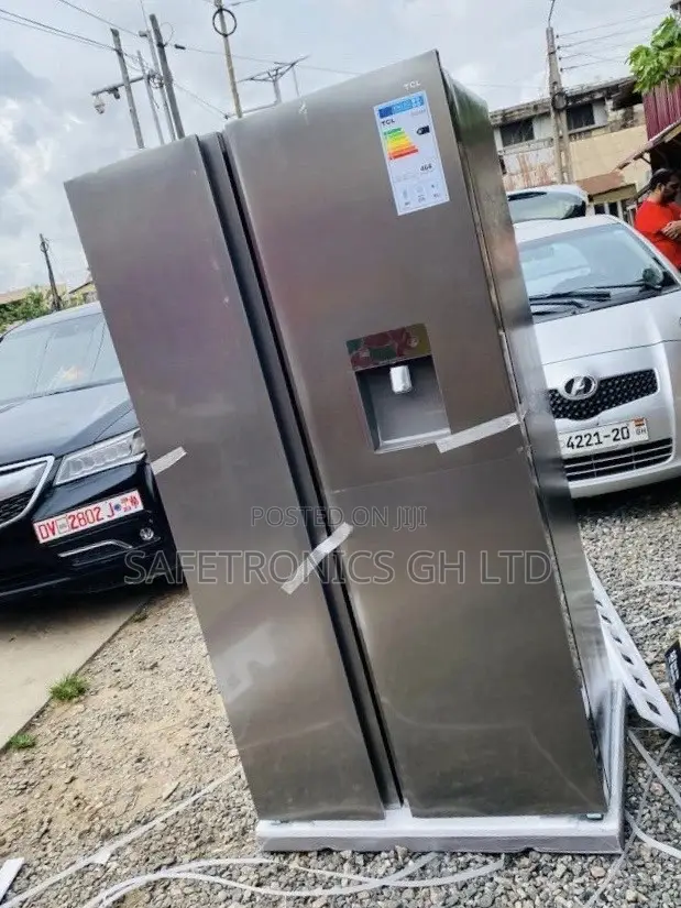  Side by Side TCL Gray 607 Liters P520 Water Dispemser