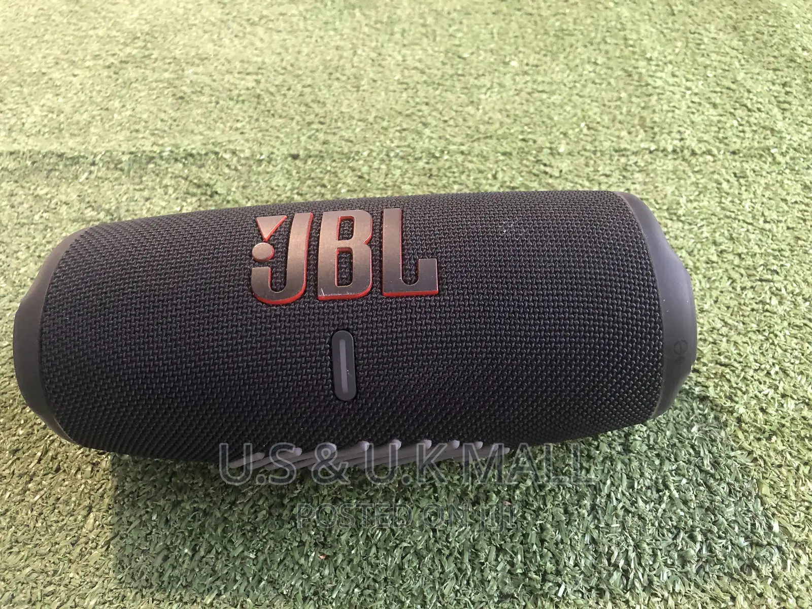 Preowned Rechargeable JBL Bluetooth Speakers in Stock.