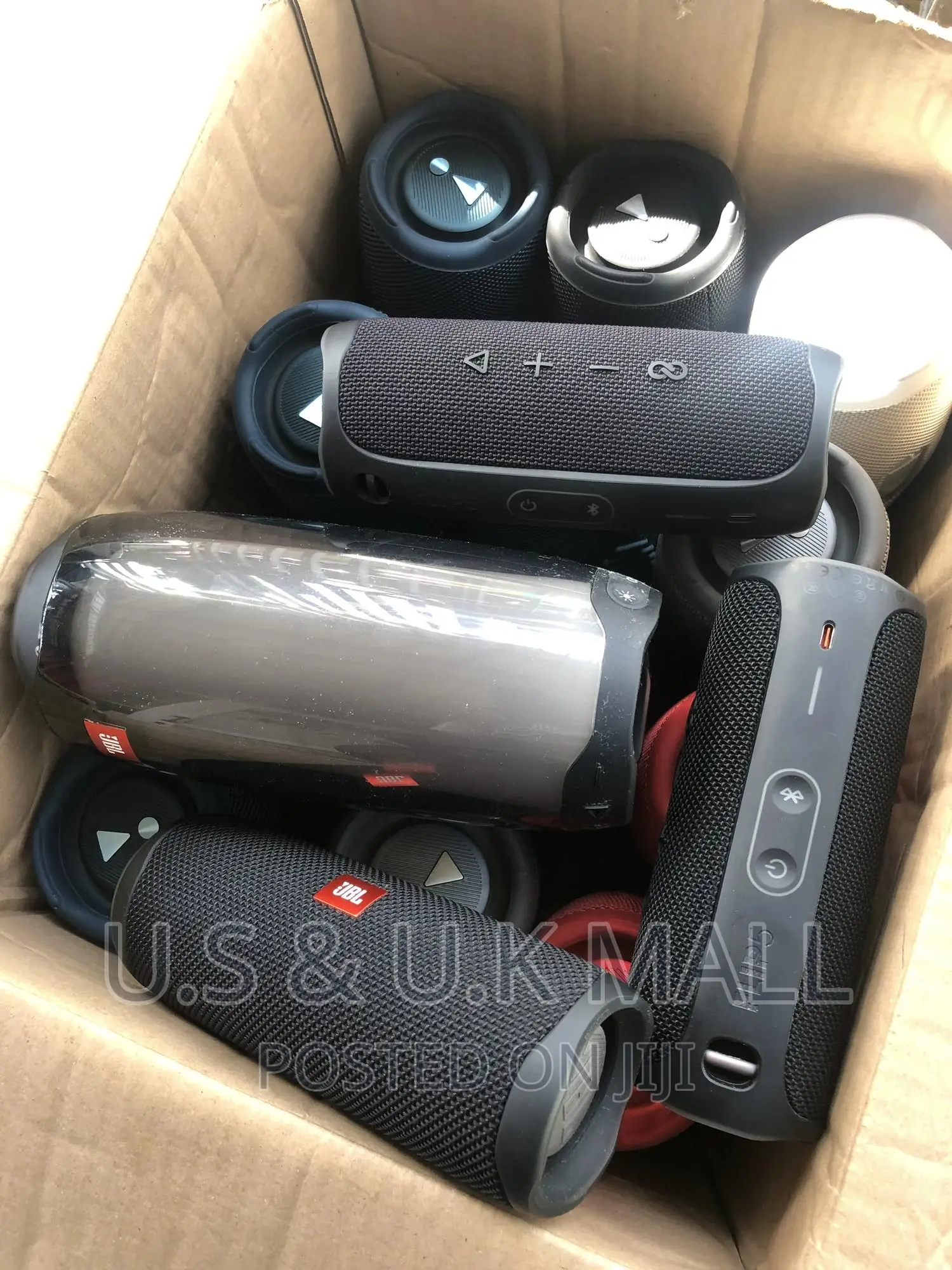 Preowned Rechargeable JBL Bluetooth Speakers in Stock.